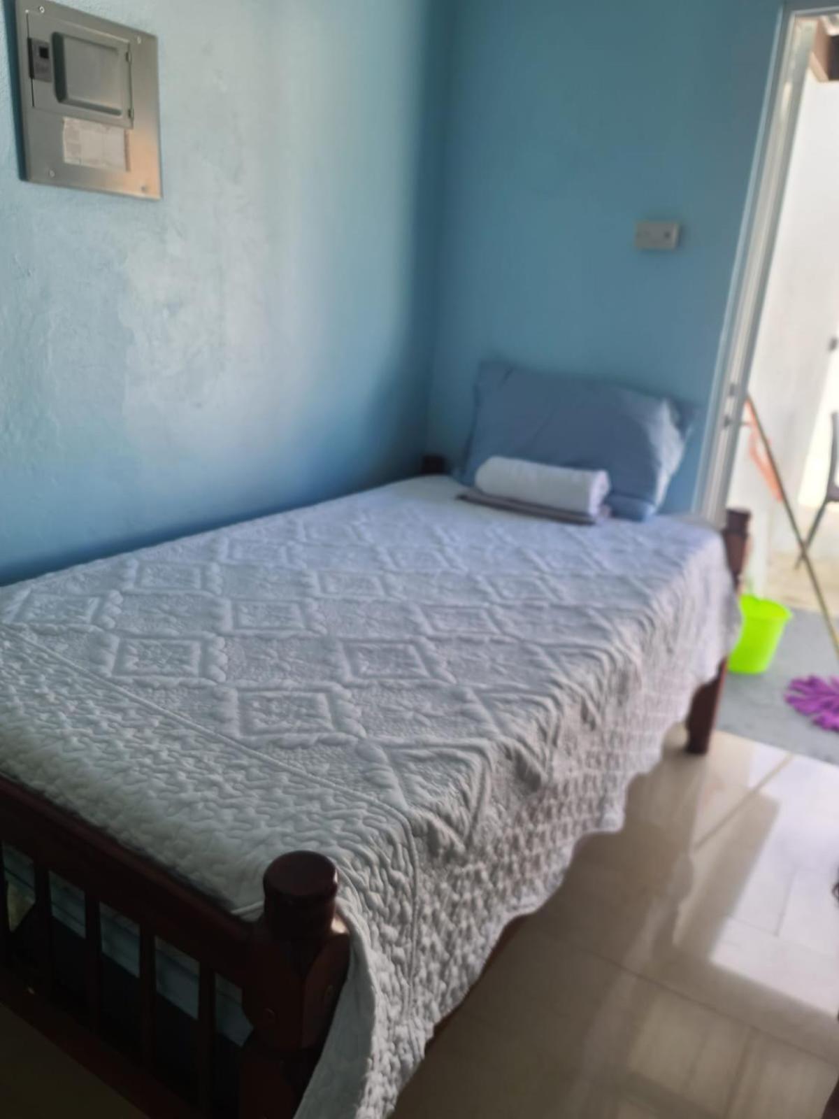 Apartamento Private Near Beach-full Bath, Kitchenette, Sleeps 2, Unit 5 *